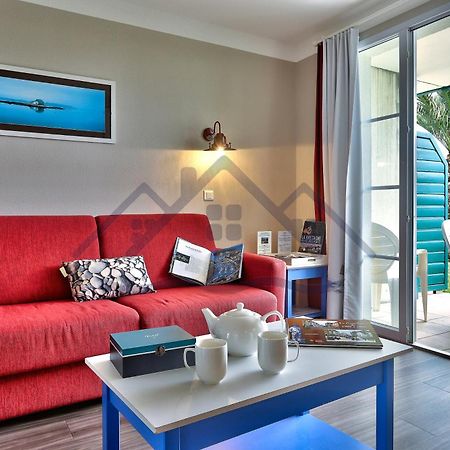 Localise - A06 - Entierement De Plain-Pied Avec Petite Vue Mer - Donnant Sur La Piscine Et Le Jardin - Wifi Inclus - Draps Inclus - Guilvinec المظهر الخارجي الصورة