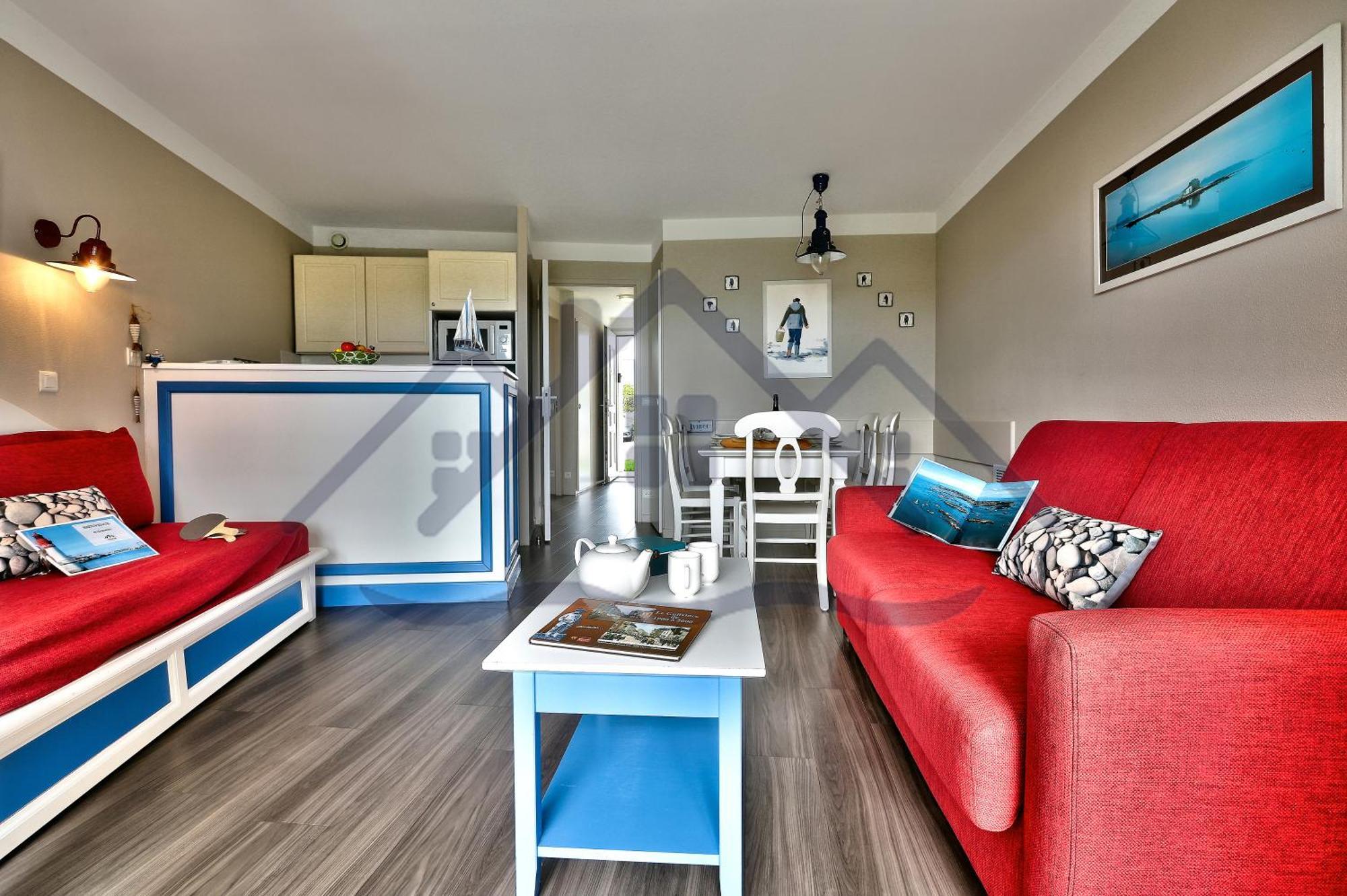 Localise - A06 - Entierement De Plain-Pied Avec Petite Vue Mer - Donnant Sur La Piscine Et Le Jardin - Wifi Inclus - Draps Inclus - Guilvinec المظهر الخارجي الصورة